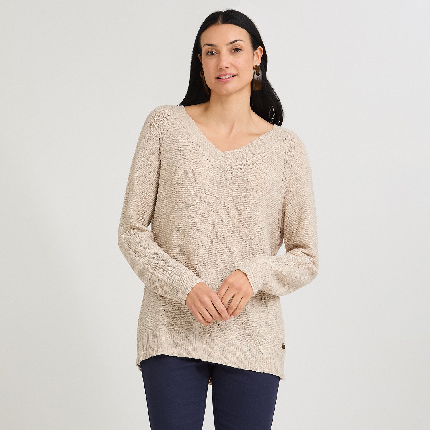 Sweater Beige Manga Larga Baja elasticidad Sin Forro Calce Normal